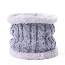Load image into Gallery viewer, Two pieces Hat Scarf Set