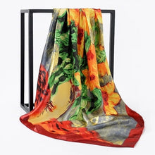 Load image into Gallery viewer, Luxury scarf