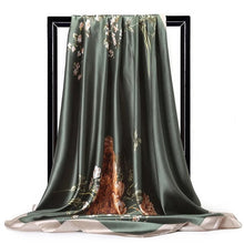Load image into Gallery viewer, Luxury scarf