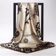 Load image into Gallery viewer, Luxury scarf
