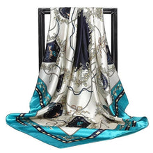 Load image into Gallery viewer, Luxury scarf
