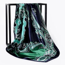Load image into Gallery viewer, Luxury scarf
