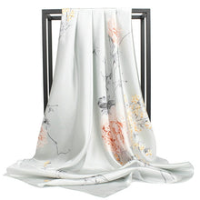 Load image into Gallery viewer, Woman scarf