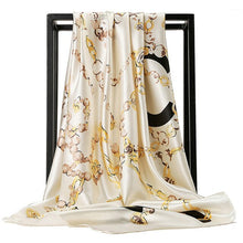 Load image into Gallery viewer, Woman scarf