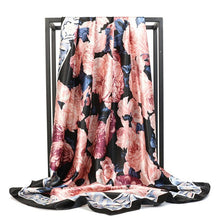 Load image into Gallery viewer, Woman scarf