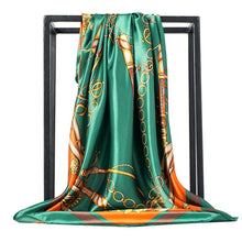 Load image into Gallery viewer, Woman scarf