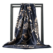 Load image into Gallery viewer, Woman scarf