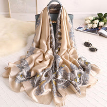 Load image into Gallery viewer, Luxury summer silk scarf
